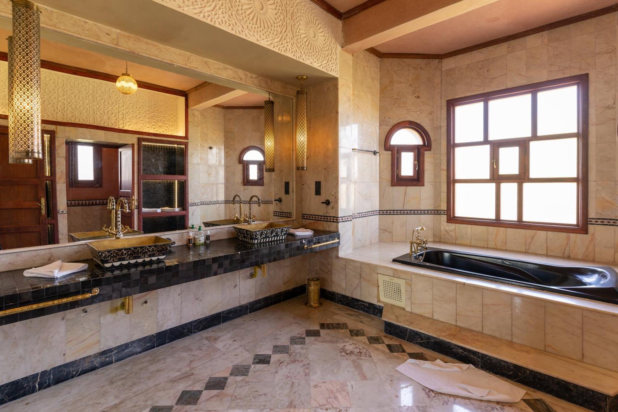 Nomadz Palace Touggana 外观 照片