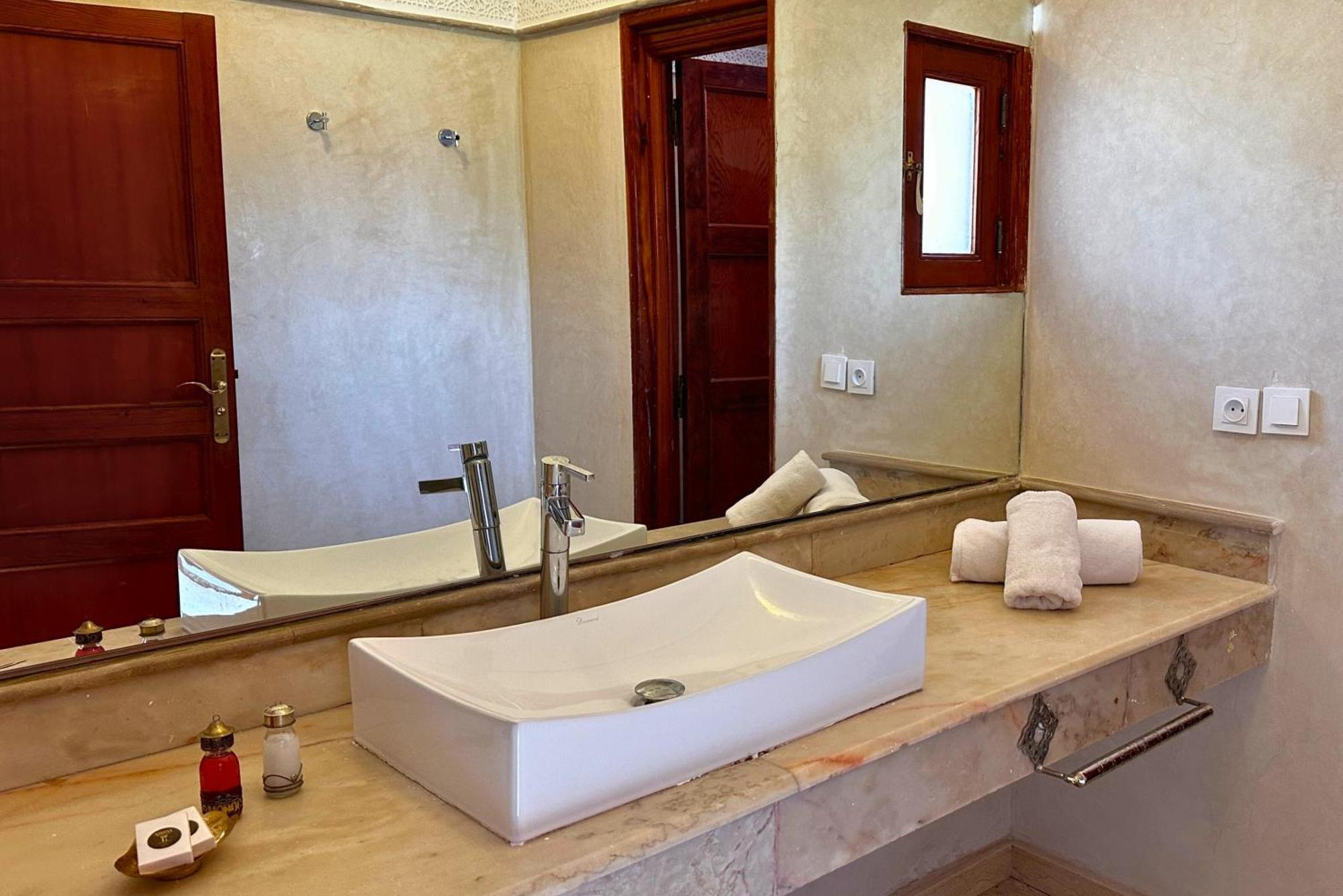 Nomadz Palace Touggana 外观 照片